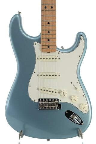 Used Fender Custom Shop Limited Edition 1965 Stratocaster NOS Aged Ice Blue Metallic Flame Maple Neck 2023